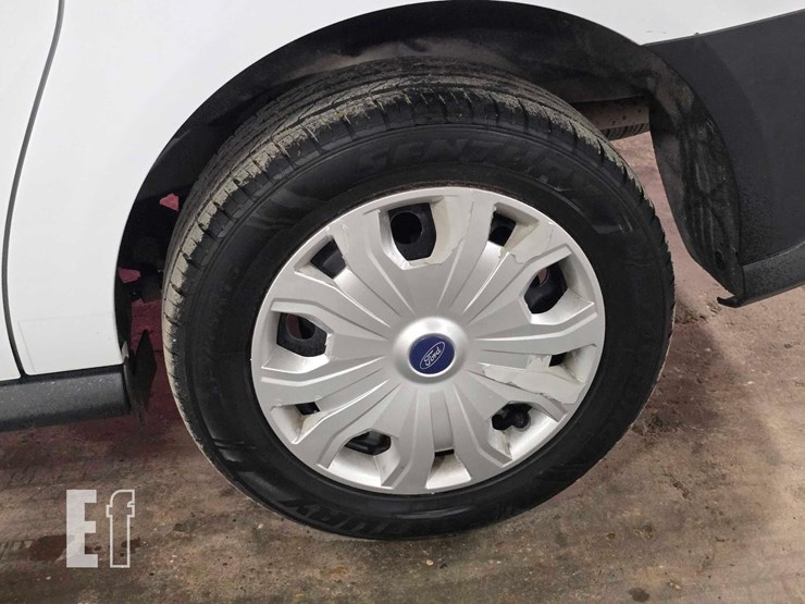 2019-ford-transit-connect-image-18
