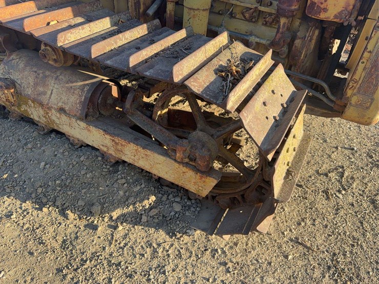caterpillar-d2-image-9