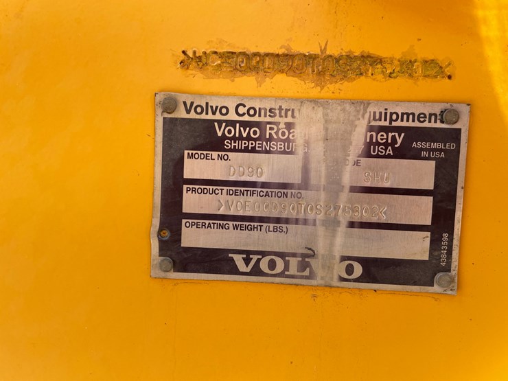 #1509-•-2010-volvo-dd90-vibratory-compactor-image-22