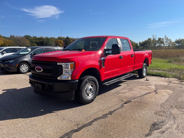#1524-•-2021-ford-f-250-xl-pickup-truck-(has-wi-title)-image-37