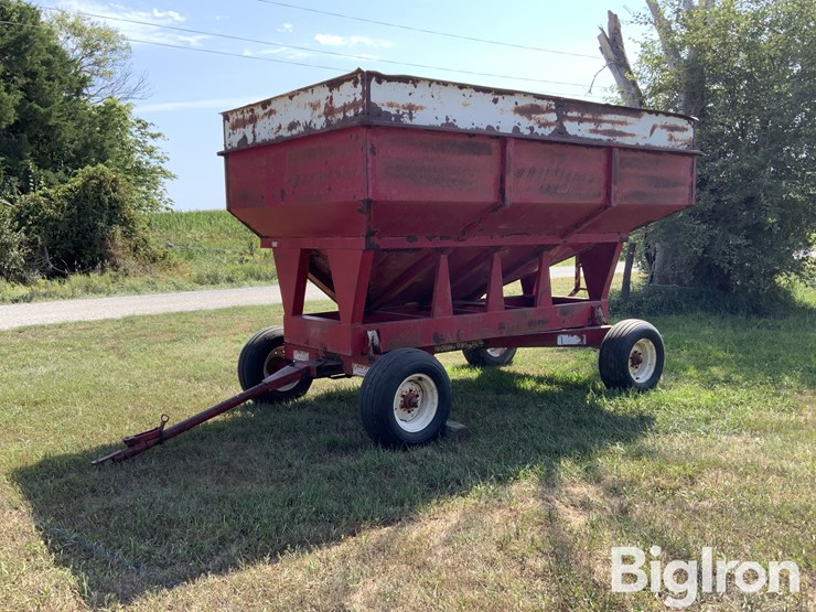 lundell-1290-gravity-wagon-image-1