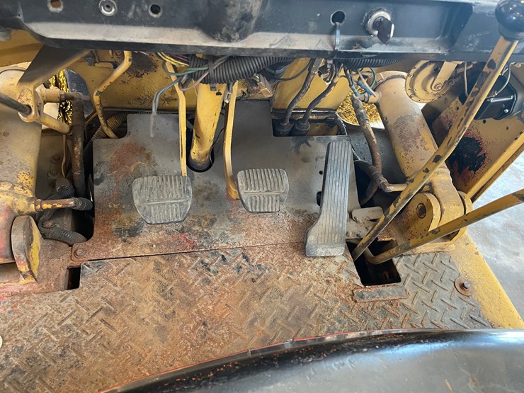 #1538-•-1977-toyota-2fg20-lp-forklift-image-6