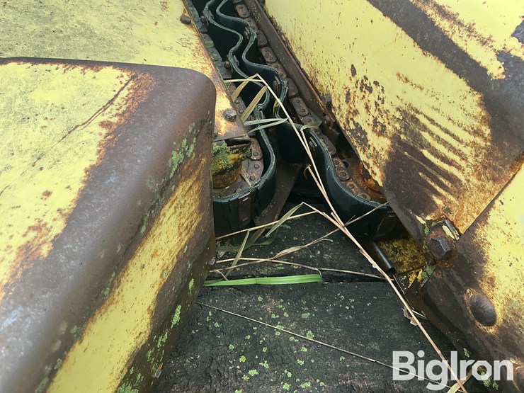 john-deere-2r-chopping-head-image-9
