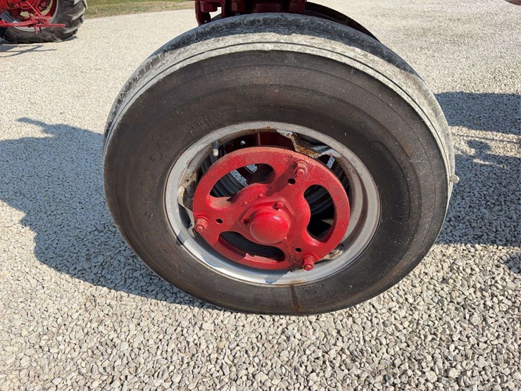 farmall-400-diesel-image-13