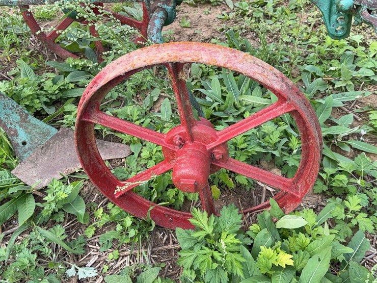 horse-drawn-plow-image-12
