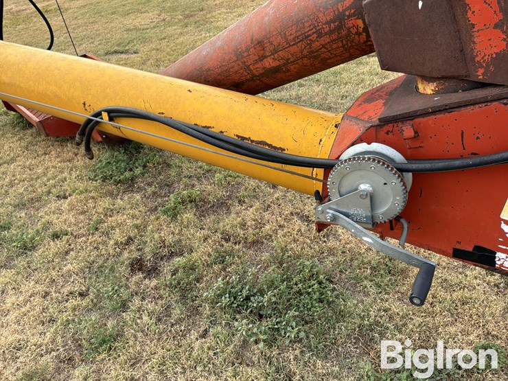 westfield-tr100-71-portable-auger-image-13