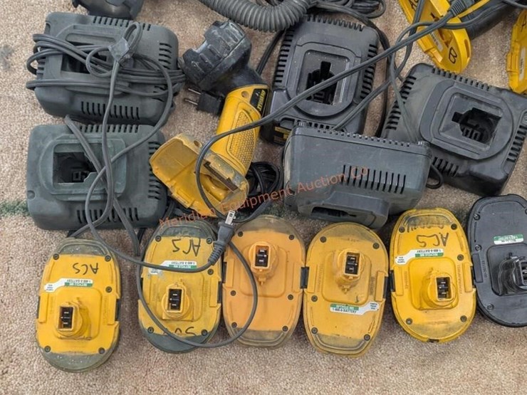 pallet--assorted-dewalt-18v-tools-image-6