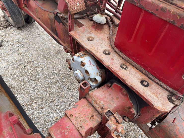 farmall-super-h-image-31