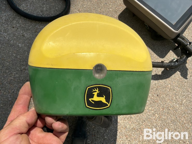 john-deere-starfire-6000-receiver-image-15