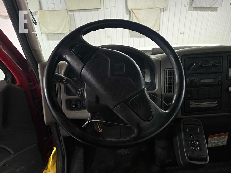 2010-international-durastar-4300-image-10