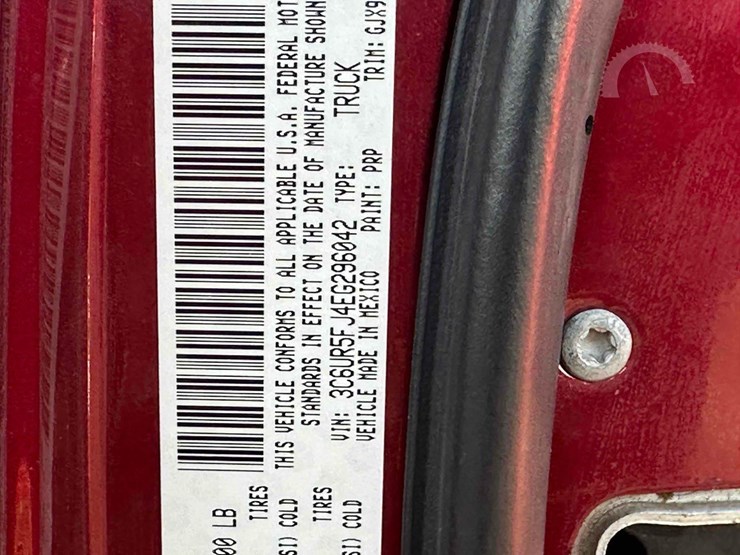 2014-ram-2500-hd-image-22