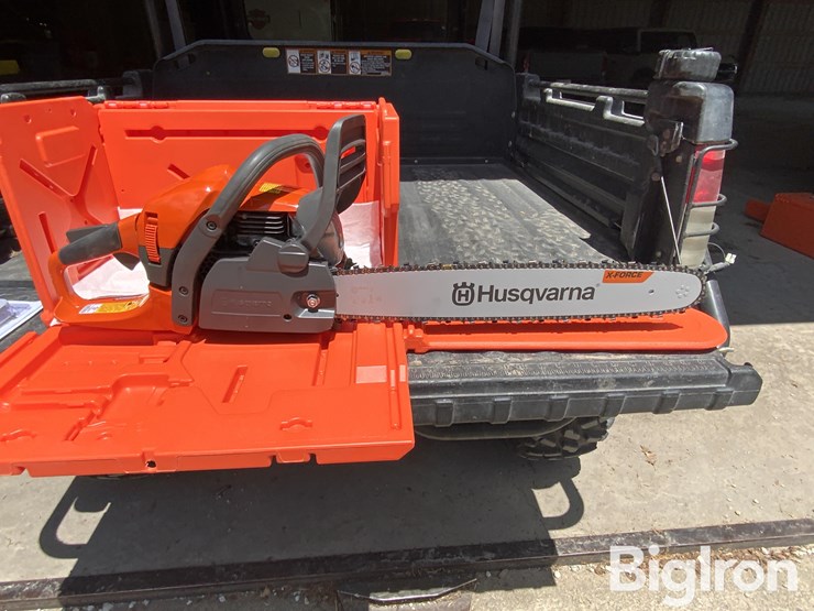 husqvarna-450x-rancher-chainsaw-image-12