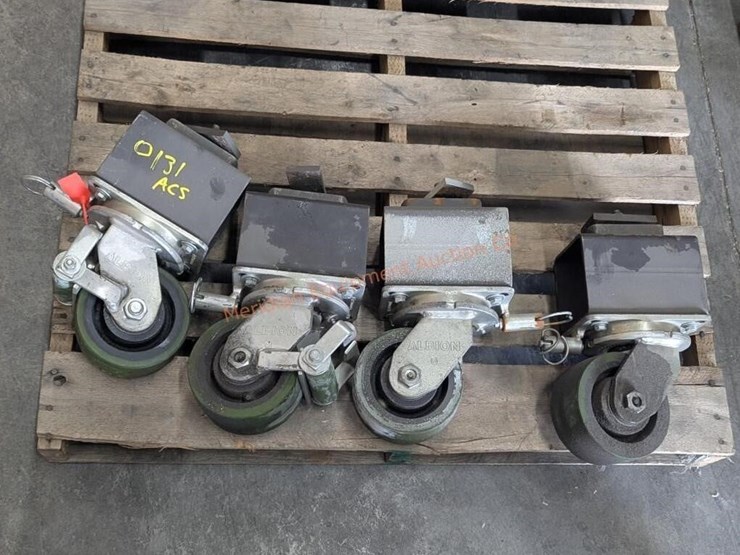 6"-hd-albion-caster-wheels-w/-sb-container-locks-image-1