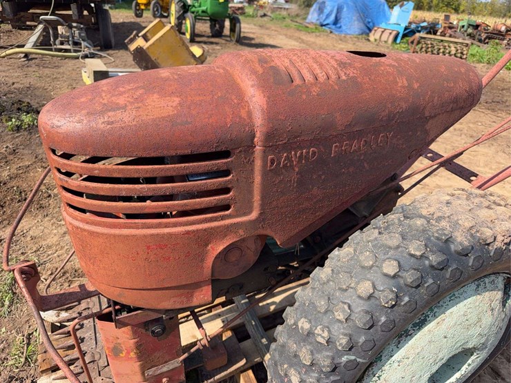 david-bradley-garden-tractor-image-3