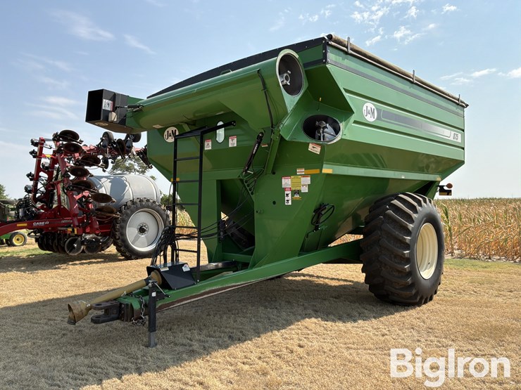 2012-j&m-875-18-grain-cart-image-1