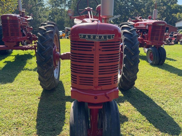 1940-farmall-h-image-3