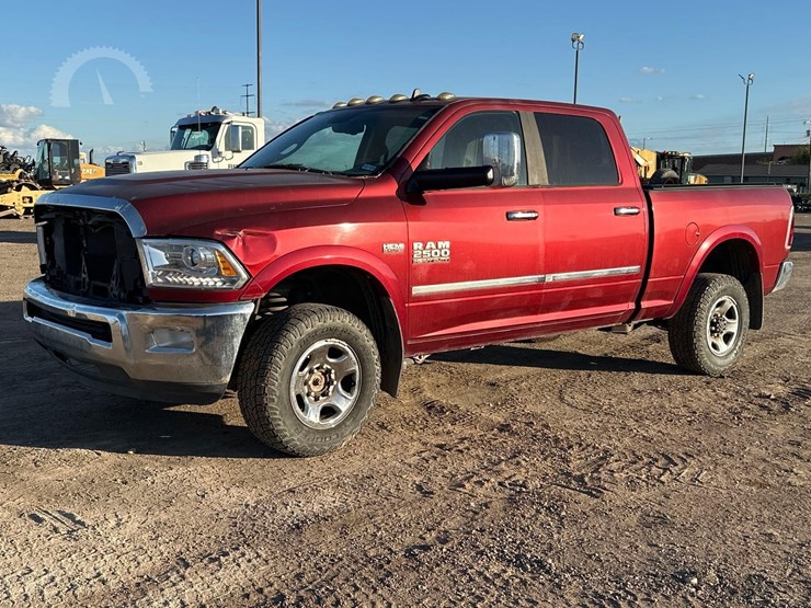 2014-ram-2500-hd-image-1