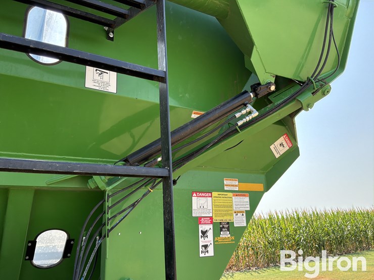 2012-j&m-875-18-grain-cart-image-10