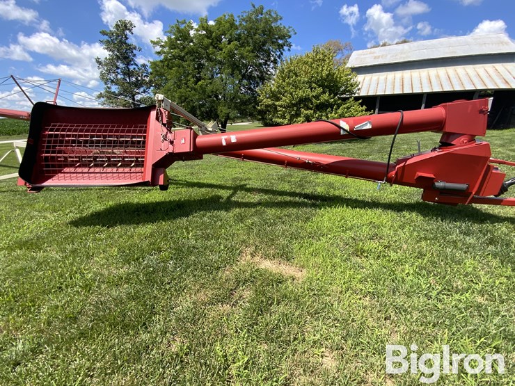 buhler-/-farm-king-1070-swing-away-hopper-auger-image-10