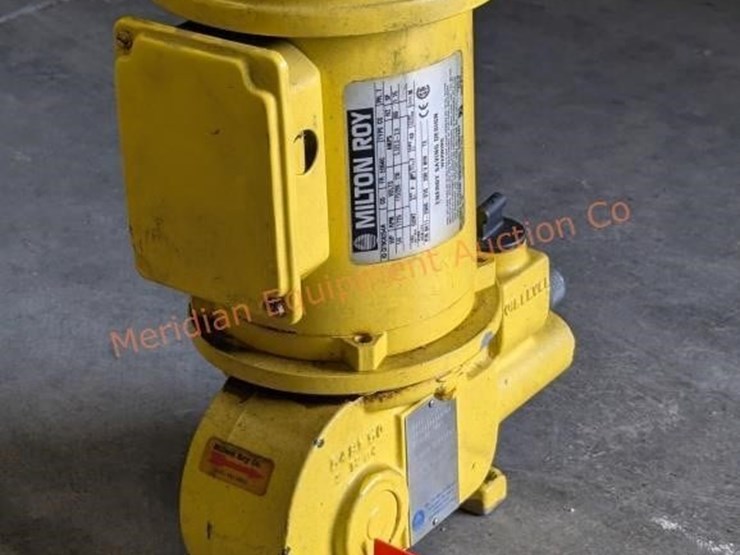 milton-single-phase-1/4hp-electric-motor-image-8
