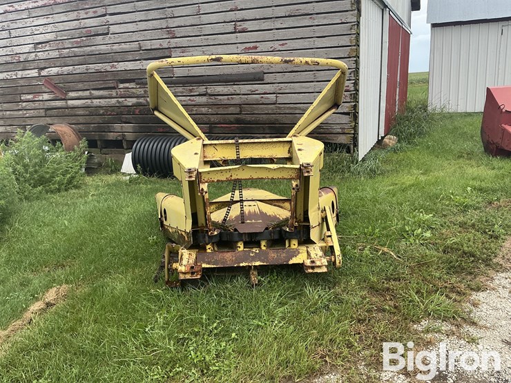 john-deere-2r-chopping-head-image-6