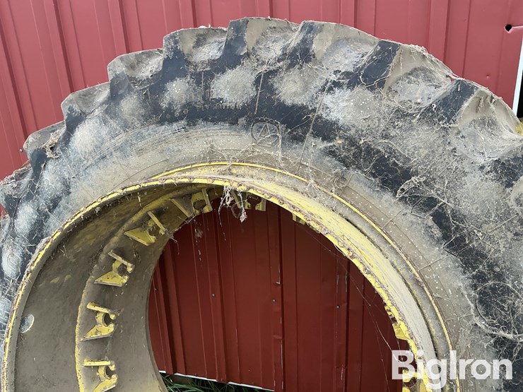 firestone-18.4-38-clamp-on-dual-wheels-&-tires-image-9