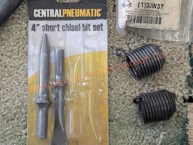 3--assorted-air-pneumatic-chisels-w/-accessories-image-6