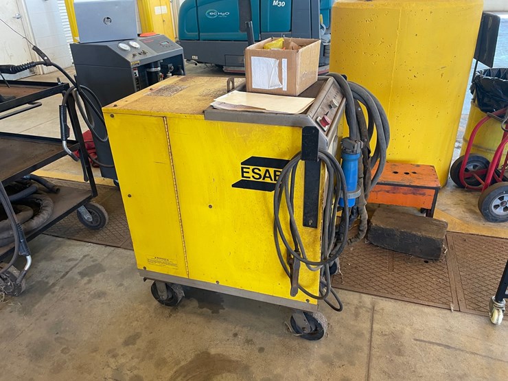 #1542-•-1995-esab-pcm-100-plasma-cutter-image-2