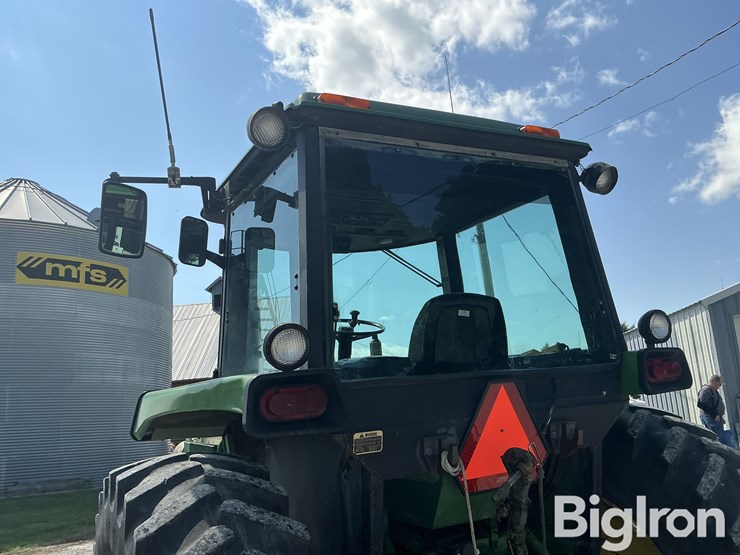 1981-john-deere-4240-2wd-tractor-image-18