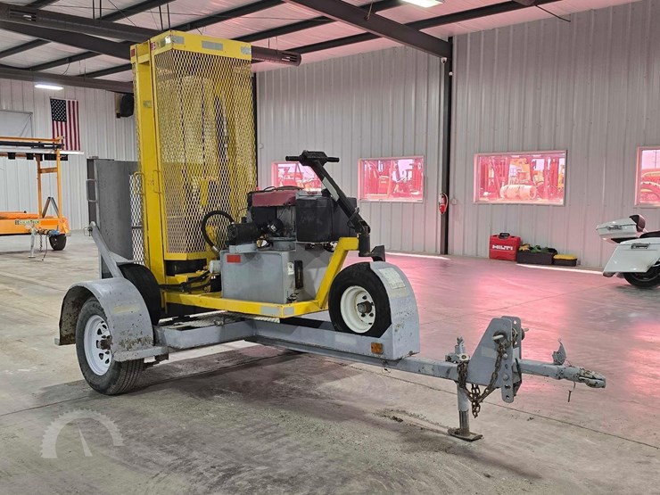 trailer-mounted-pavement-breaker-image-2