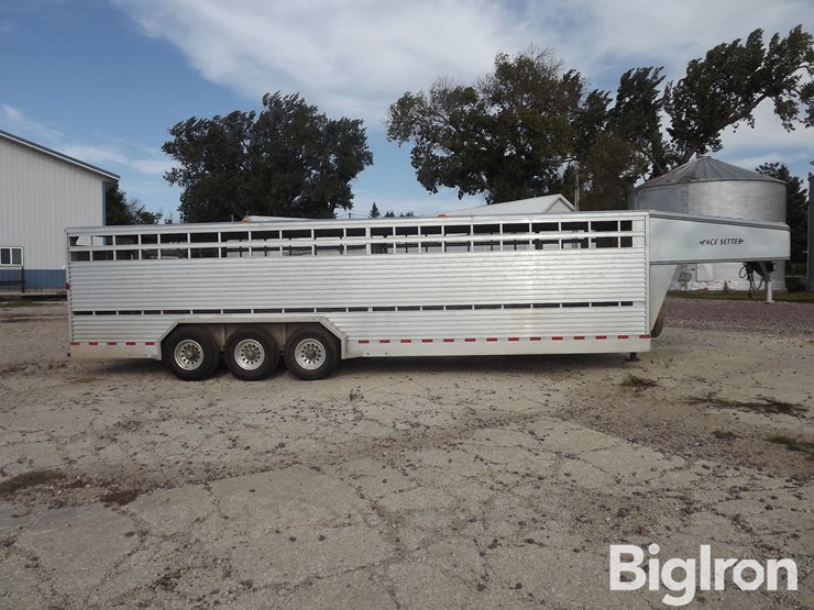 2004-k&o-mfg-pace-setter-tri/a-aluminum-livestock-trailer-image-4