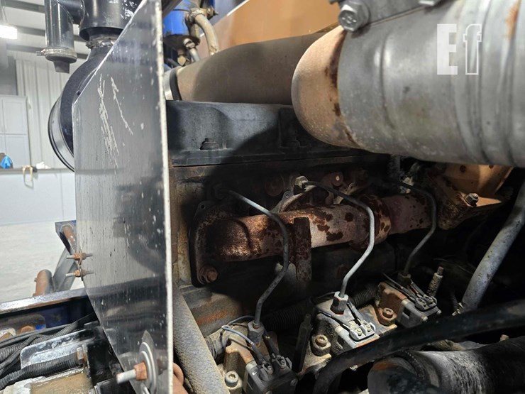 2002-mack-mr600-image-20