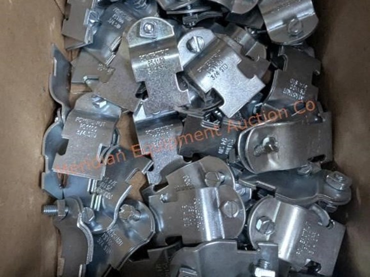 wire-rolling-rack-w/-assorted-electrical-parts-image-16