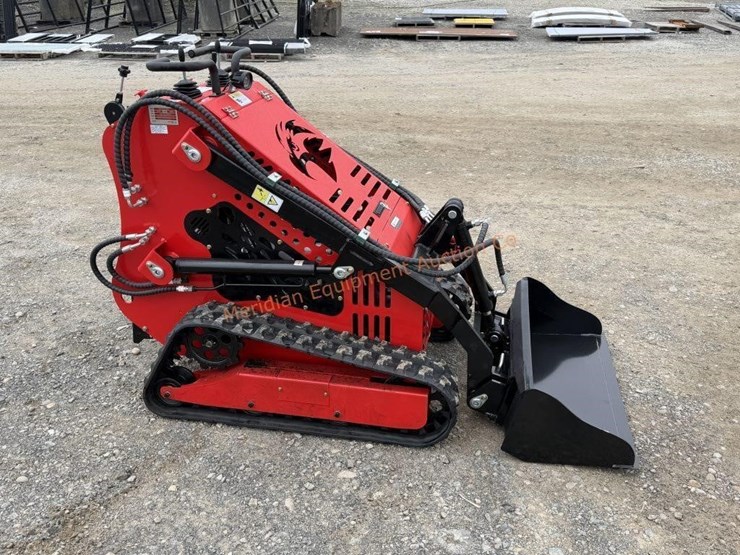 2026-sd-lanch-ssl60-mini-track-loader-image-7