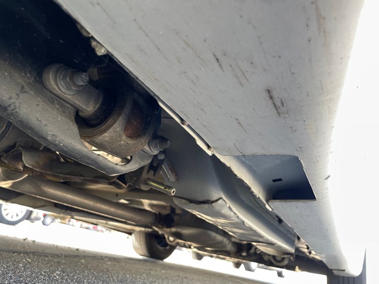 #1520-•-2020-chrysler-voyager-mini-van-(has-wi-title)-image-16