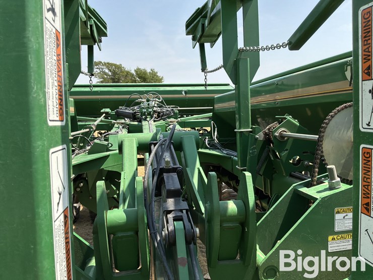 2005-great-plains-3s-4000hd-4810-double-disc-drill-image-11