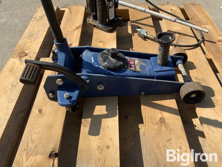 air-actuated-bottle-&-manual-hydraulic-floor-jacks-image-17
