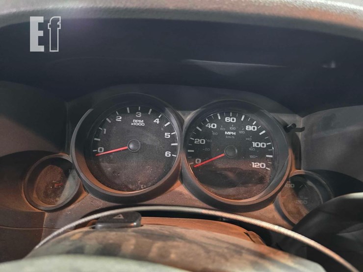 2013-chevrolet-silverado-1500-image-12