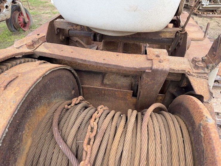 caterpillar-twenty-five-image-35