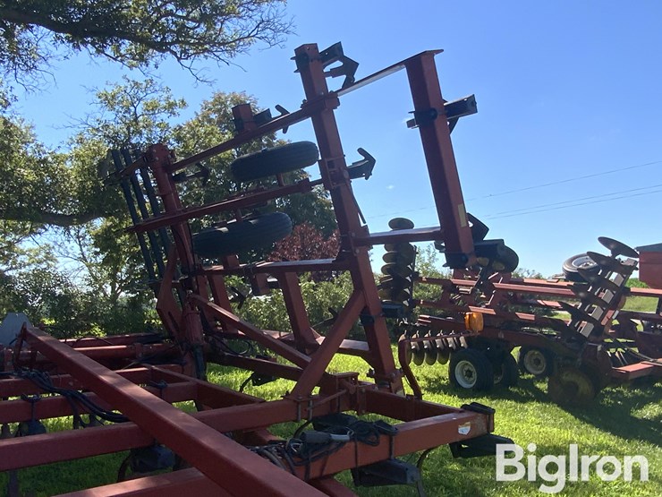case-ih-4300fc-24'-vibra-shank-field-cultivator/harrow-image-17