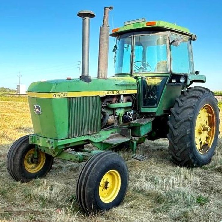 1973 JOHN DEERE 4430