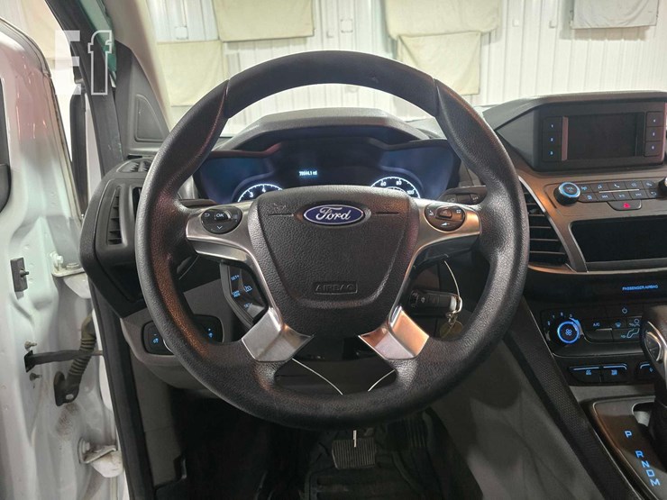 2019-ford-transit-connect-image-10
