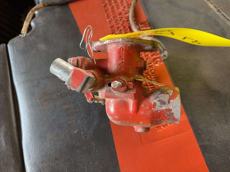 century-lp-oliver-carburetor-image-1