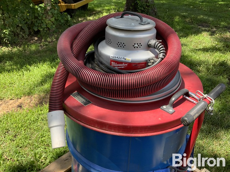milwaukee-wet/dry-vacuum-image-9