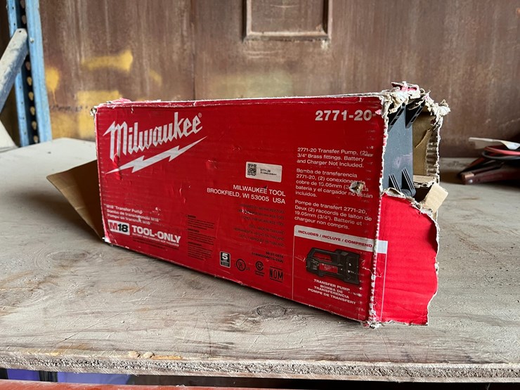 #3404-•-milwaukee-transfer-pump-image-3