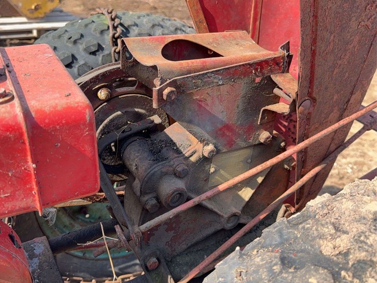 david-bradley-garden-tractor-image-22
