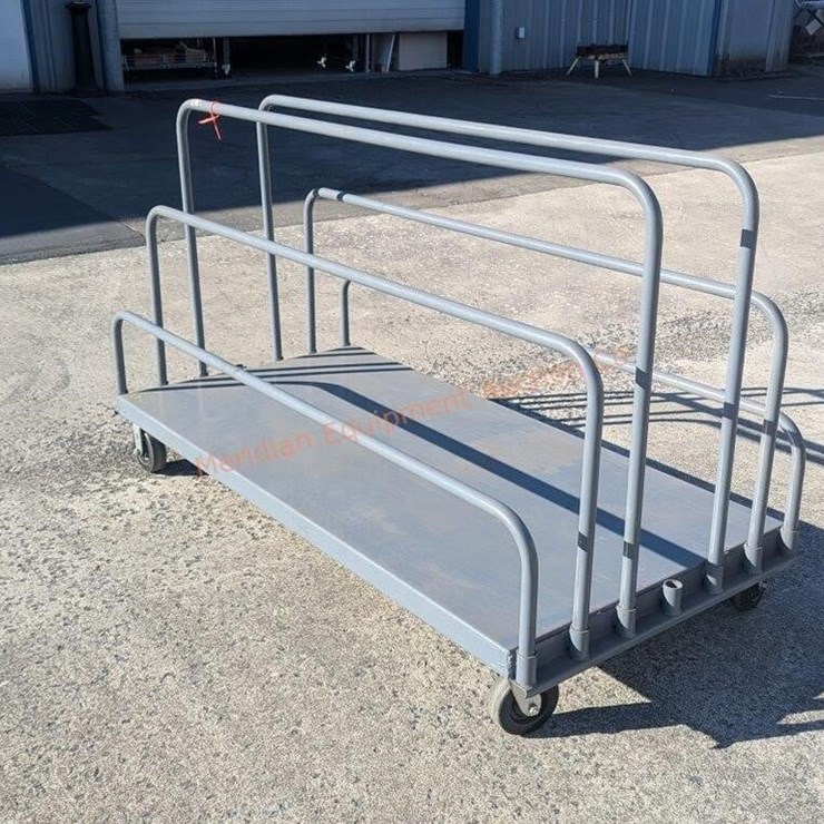 ~6'x3' Mobile Panel Cart w/ Casters