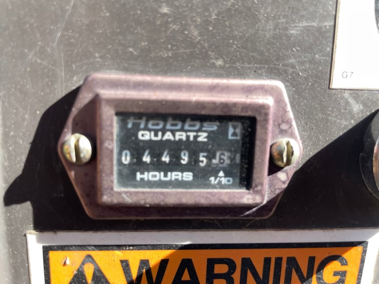 #1509-•-2010-volvo-dd90-vibratory-compactor-image-21