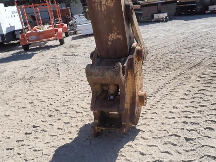 caterpillar-330c-image-7