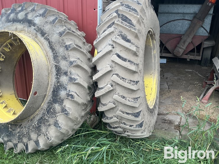 firestone-18.4-38-clamp-on-dual-wheels-&-tires-image-12